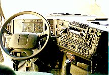 Volvo_in_01.jpg (14198 Byte)